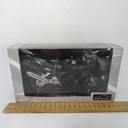 Automaxx Premium Honda CBR 1100 XX model motorcycle in box - Scale 1/12