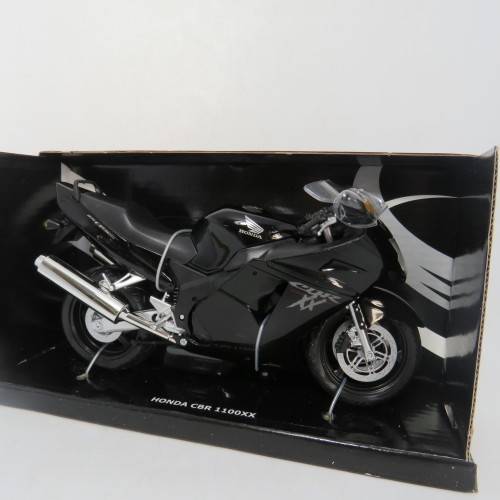 Automaxx Premium Honda CBR 1100 XX model motorcycle in box - Scale 1/12