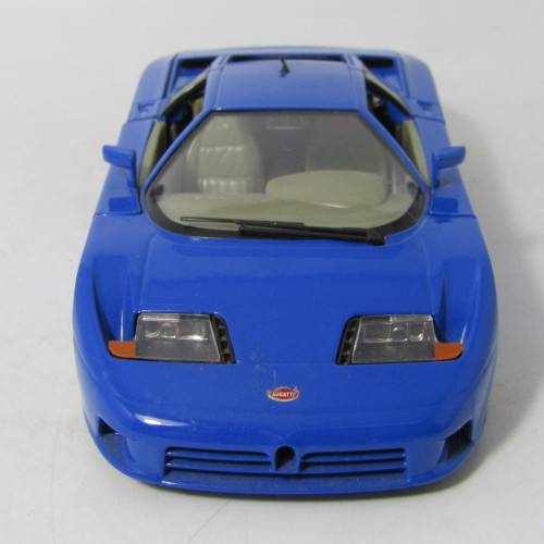 Bburago 1991 Bugatti 110 EB model car - scale 1/24