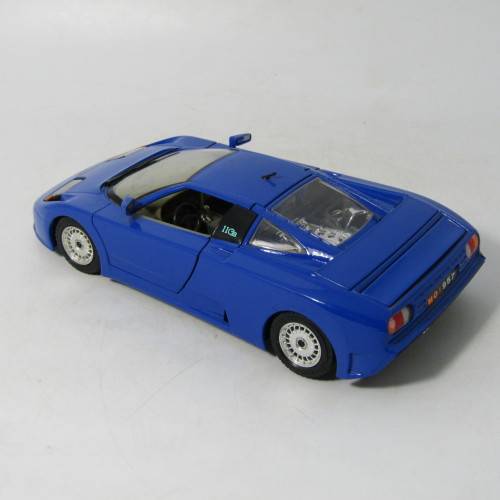 Bburago 1991 Bugatti 110 EB model car - scale 1/24