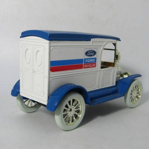 ERTL 1917 Ford Model T van money box die-cast model - size 8.5 x 15cm