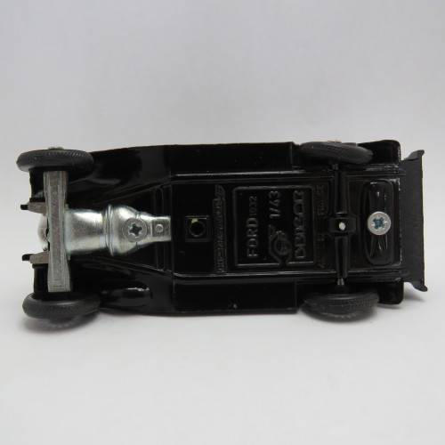 Eligor 1932 Ford pickup truck model car - Scale 1/43