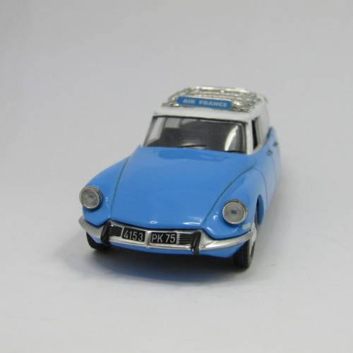 Norev Citroen ID 19 Familiale die-cast model car - scale 1/43