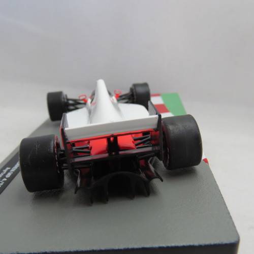 Formula 1 McLaren MP 4/5 B - 1990 model car - #27 Ayrton Senna - Scale 1/43
