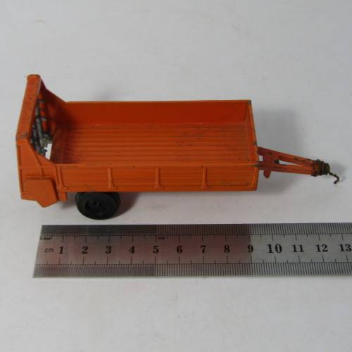 Yaxon Art 071 orange farm trailer - hook missing