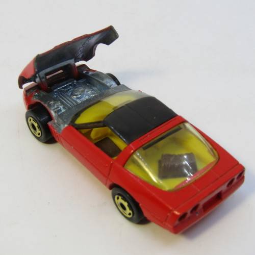 1983 Hot Wheels 80`s Corvette toy car with Gold Hot Ones Wheels - Hong Kong