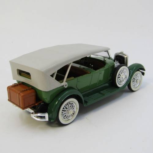 Rio 1928 Lincoln Sport Phaeton model car in case - damaged - missing hood - scale 1/43