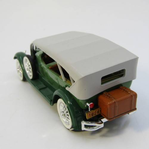 Rio 1928 Lincoln Sport Phaeton model car in case - damaged - missing hood - scale 1/43