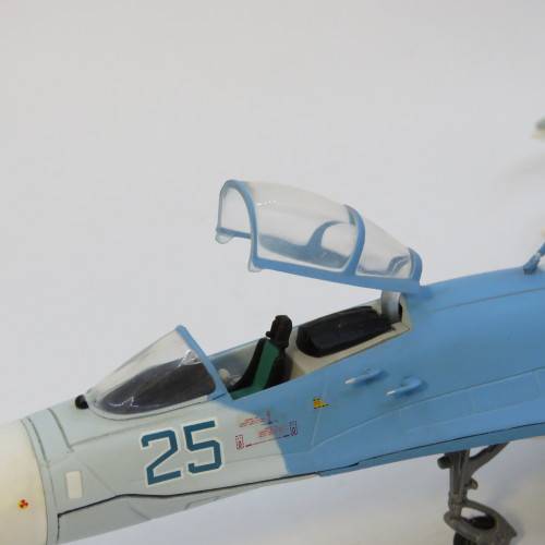 GainCorp Russian Sukhoi Su-27 Flanker die-cast model plane - Scale 1/72