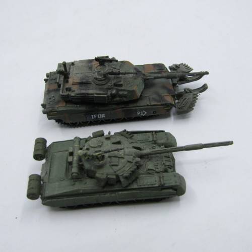 Lot of small combat tanks