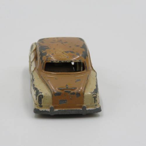 Meccano Ltd Dinky Toys Studebaker toy car - #190 - No tyres