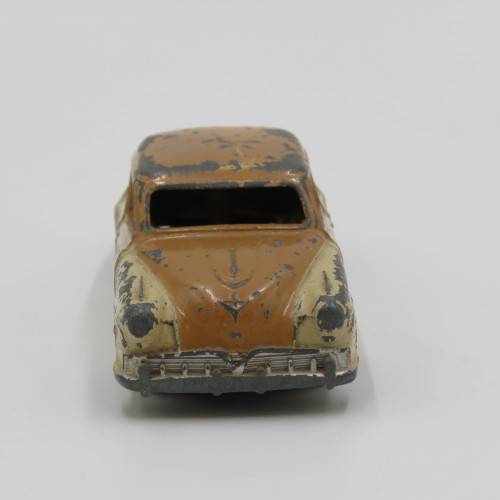 Meccano Ltd Dinky Toys Studebaker toy car - #190 - No tyres
