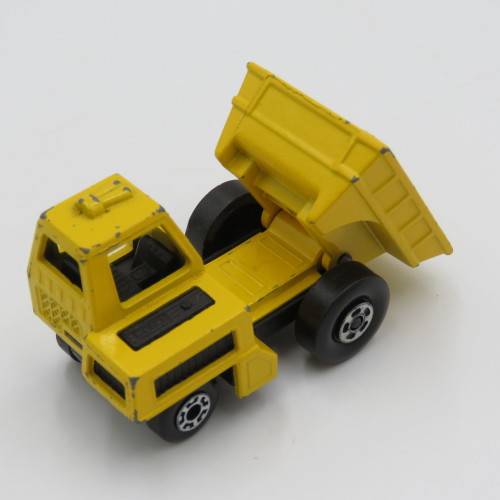 Matchbox Superfast #26 Site Dumper truck toy car