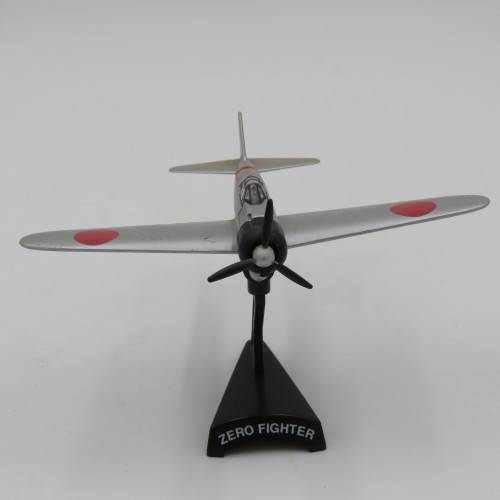 WW2 Japan Zero Fighter die-cast model plane