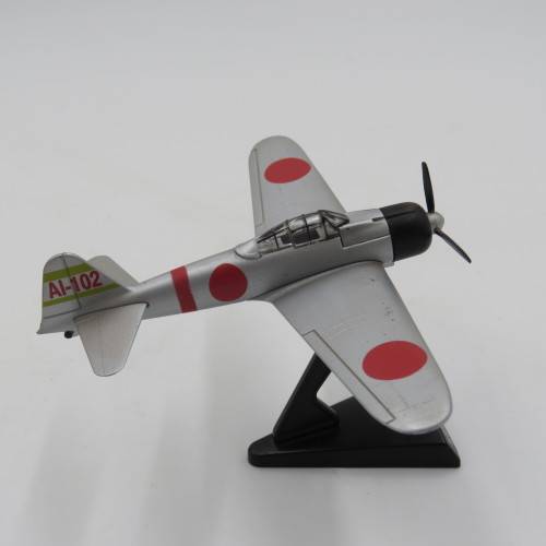 WW2 Japan Zero Fighter die-cast model plane
