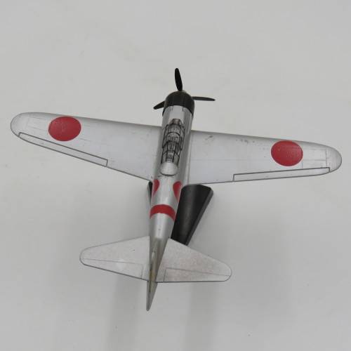 WW2 Japan Zero Fighter die-cast model plane