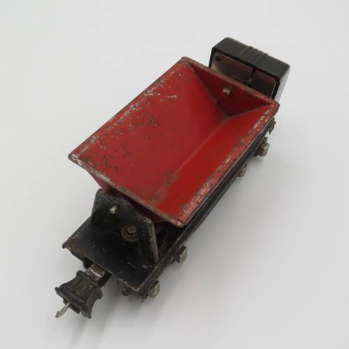 Vintage Lionel #3659 Operating Coal dump car - O-gauge