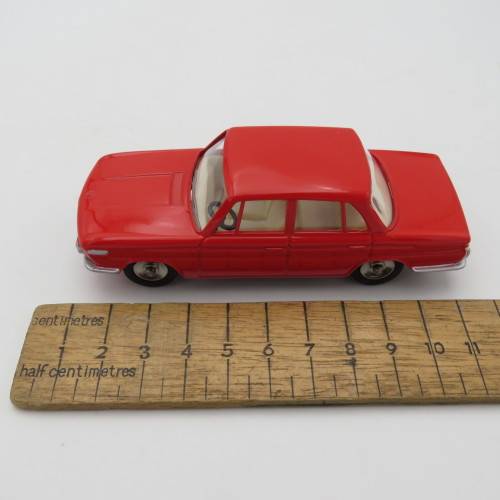 Dinky Toys #534 BMW 1500 model car - Mint boxed - DeAgostini Ltd