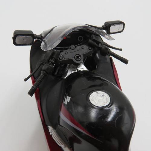 NewRay Suzuki GSX 1300R Hayabusa model motorcycle - Scale 1/12