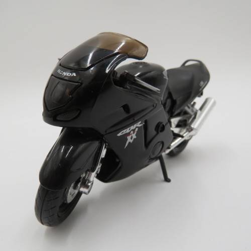 Honda CBR 1100XX model motorcycle - Scale 1/18