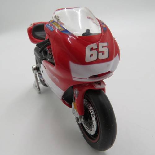 Maisto Ducati Desmosedici MotoGP model motorcycle - #65 Loris Capirossi - Scale 1/18