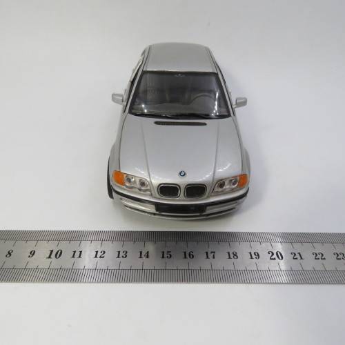 Welly BMW 328i die-cast model car - Scale 1/24