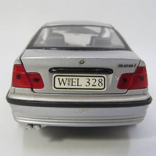 Welly BMW 328i die-cast model car - Scale 1/24