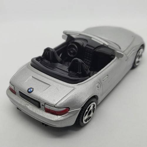 Bburago BMW M-roadster model car - Scale 1/43