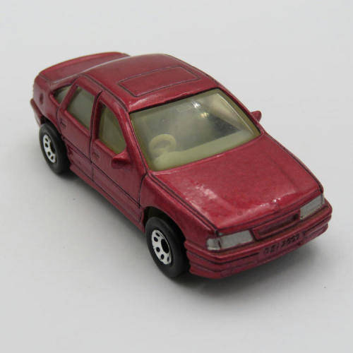 Matchbox Vectra/cavalier GSi 2000 toy car - 1/59