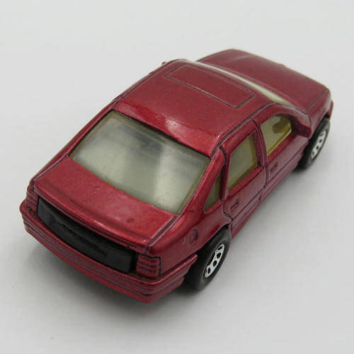 Matchbox Vectra/cavalier GSi 2000 toy car - 1/59