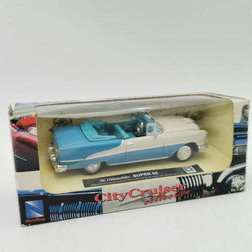 NewRay Oldsmobile Super 88 die-cast model car - scale 1/43