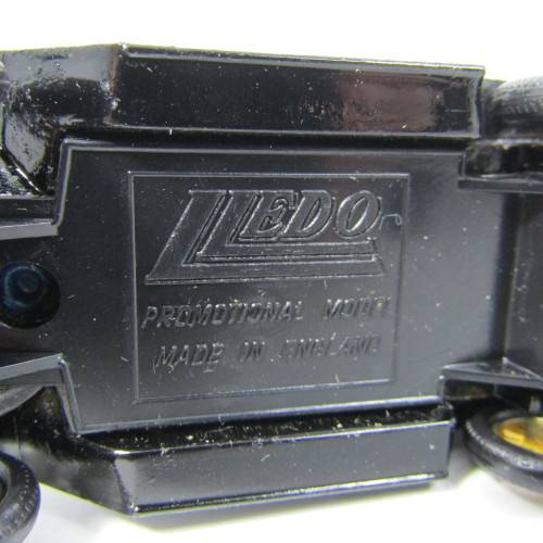 Lledo 1920 Ford Model T van - Tetley`s Tea promotional model car in box