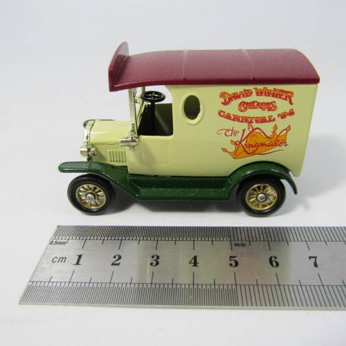 Lledo 1920 Ford Model T van - David Winter Cottages Carnival `94 promotional model car in box