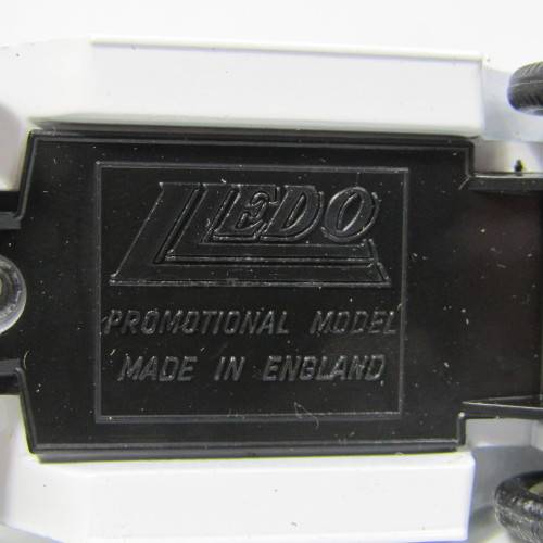 Lledo 1920 Ford Model T van - Heinz Oven Baked Beans model car in box