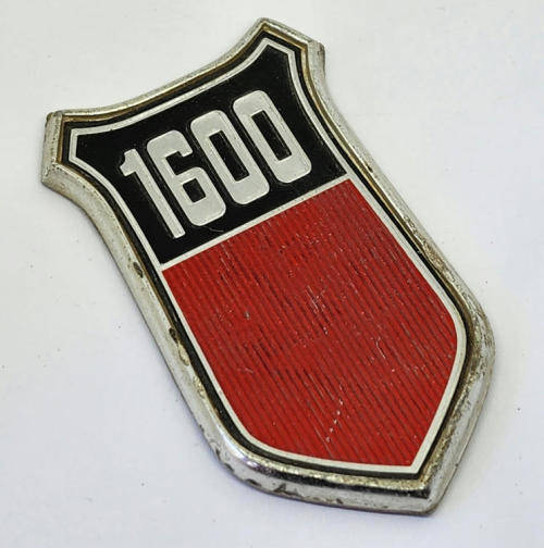 Vintage Ford Capri B Cortina 1600 car badge