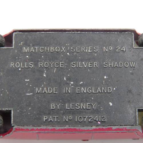 Lesney Matchbox series #24 Rolls Royce silver shadow toy car - opening rear