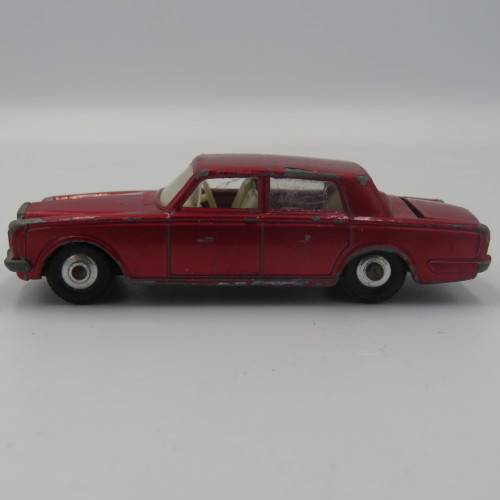 Lesney Matchbox series #24 Rolls Royce silver shadow toy car - opening rear