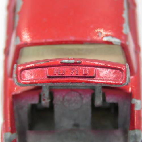 Lesney Matchbox series #24 Rolls Royce silver shadow toy car - opening rear