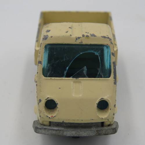 Corgi Juniors Whizzwheels Reliant TW9 toy car - Windscreen broken
