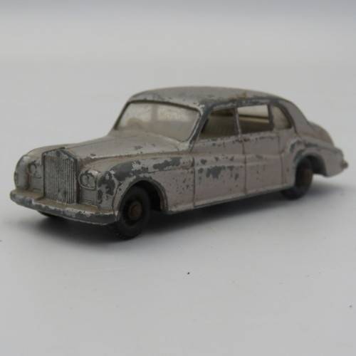 Lesney Matchbox #44 Rolls Royce Phantom V toy car