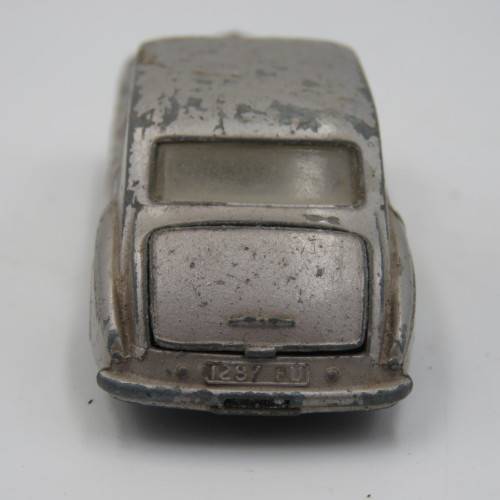 Lesney Matchbox #44 Rolls Royce Phantom V toy car