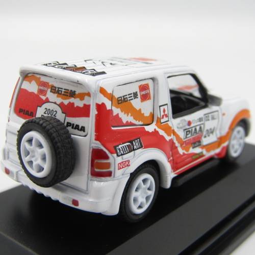 Real -X Mitsubishi Pajero die cast rally model car - scale 1/72