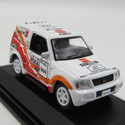 Real -X Mitsubishi Pajero die cast rally model car - scale 1/72