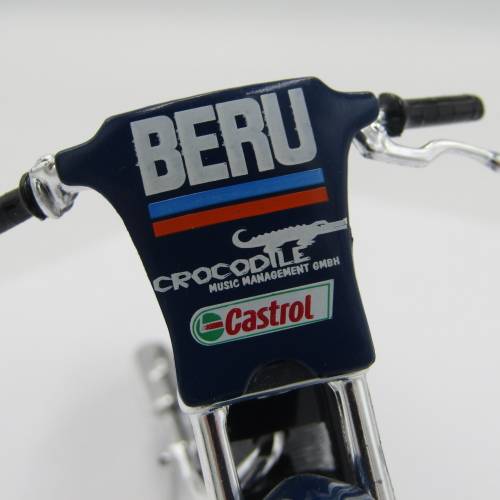 Maisto Speedway die-cast model motorcycle - scale 1/18