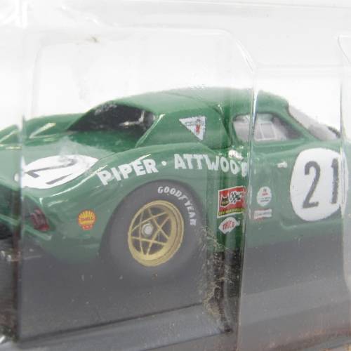 Ferrari 250 LM race car die-cast model - scale 1/43