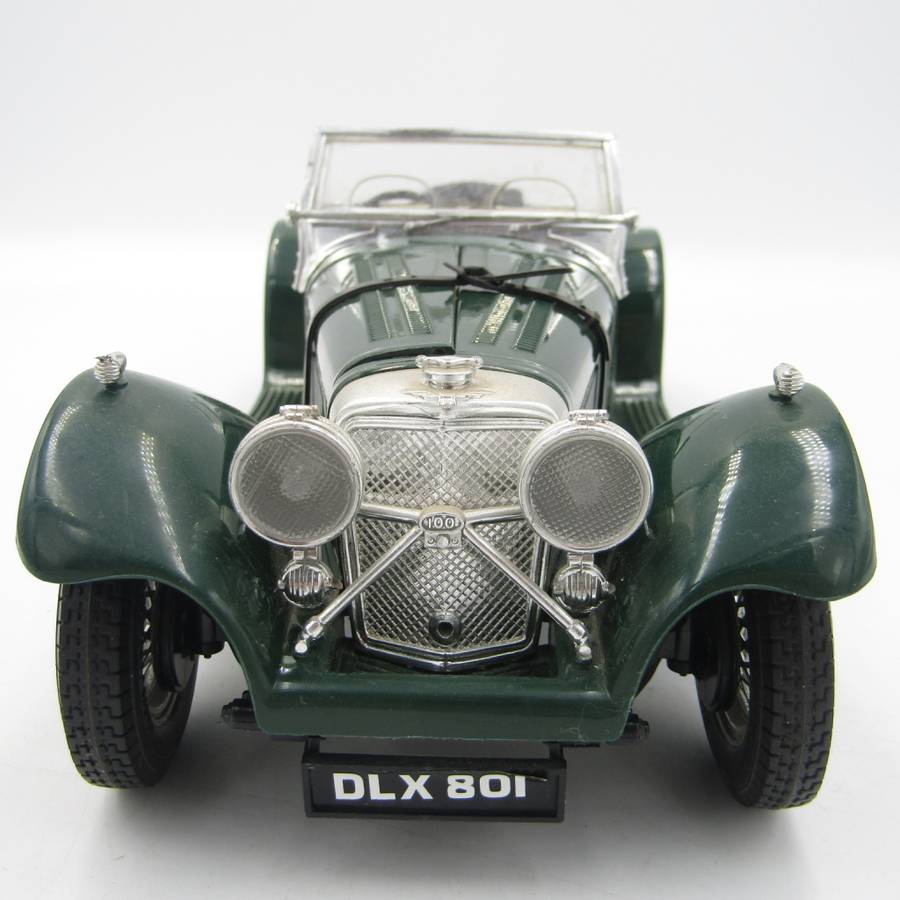 Bburago 1937 Jaguar SS 100 die-cast model car - scale 1/18