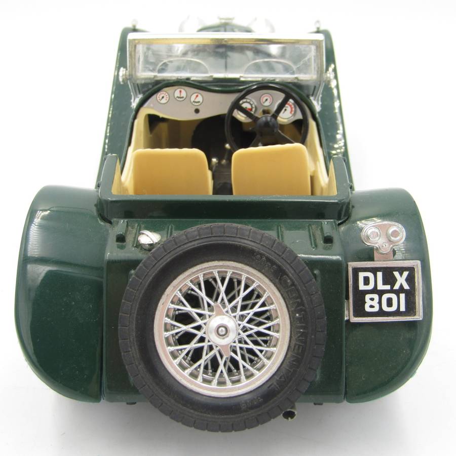 Bburago 1937 Jaguar SS 100 die-cast model car - scale 1/18