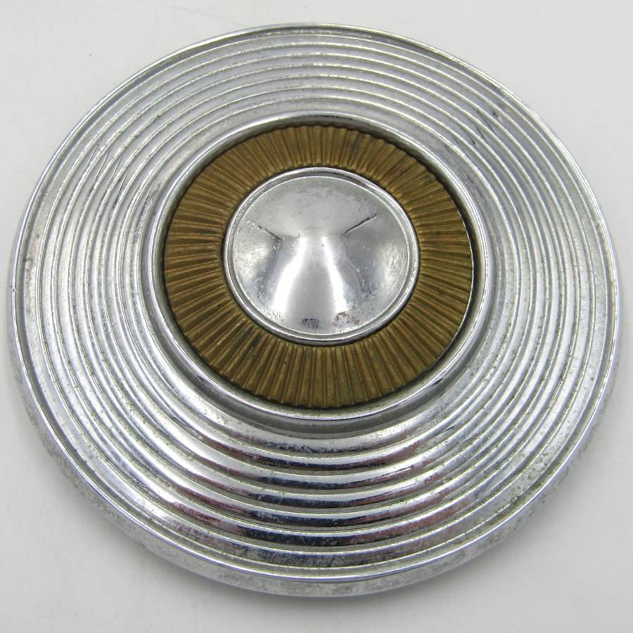 Set of 4 vintage universal car centre hub caps