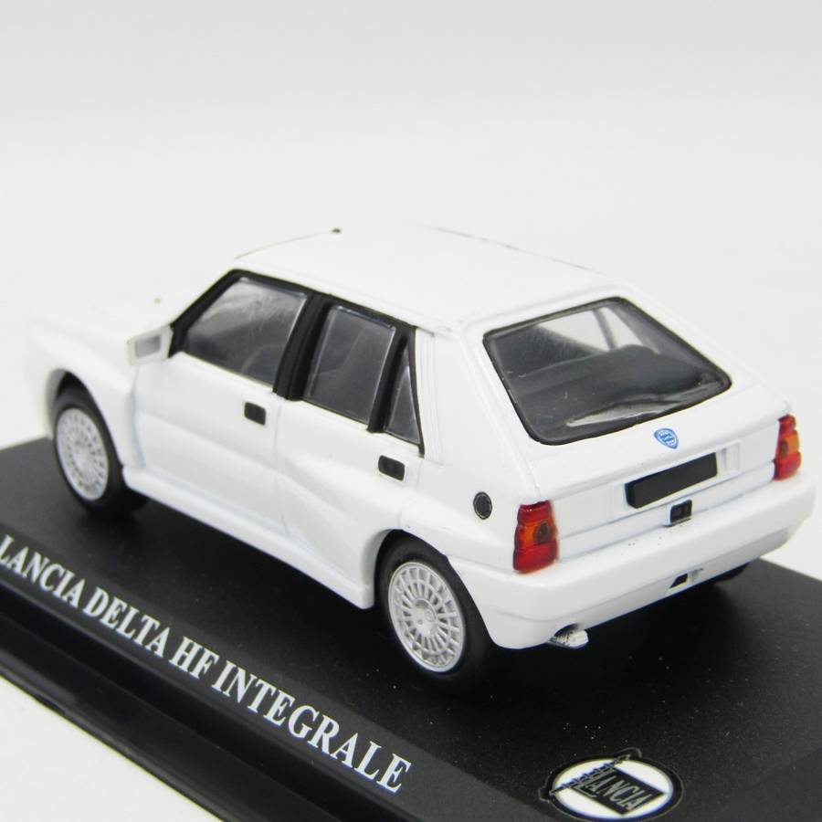 Del Prado 1987 Lancia Delta HF Integrale die-cast toy car - scale 1/43