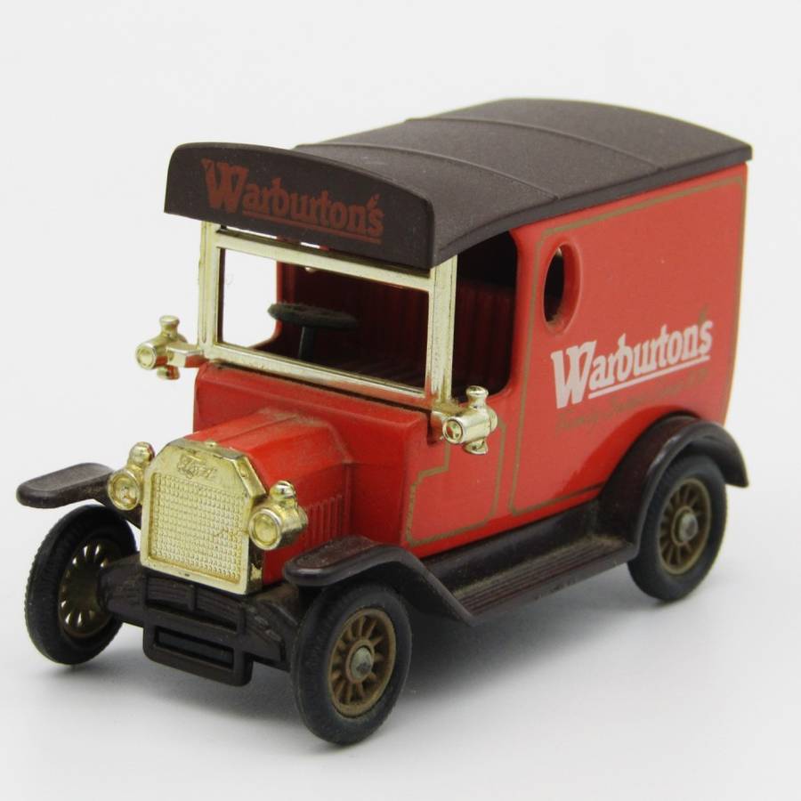 Lledo metal replicas Model T Ford Warburton`s in box